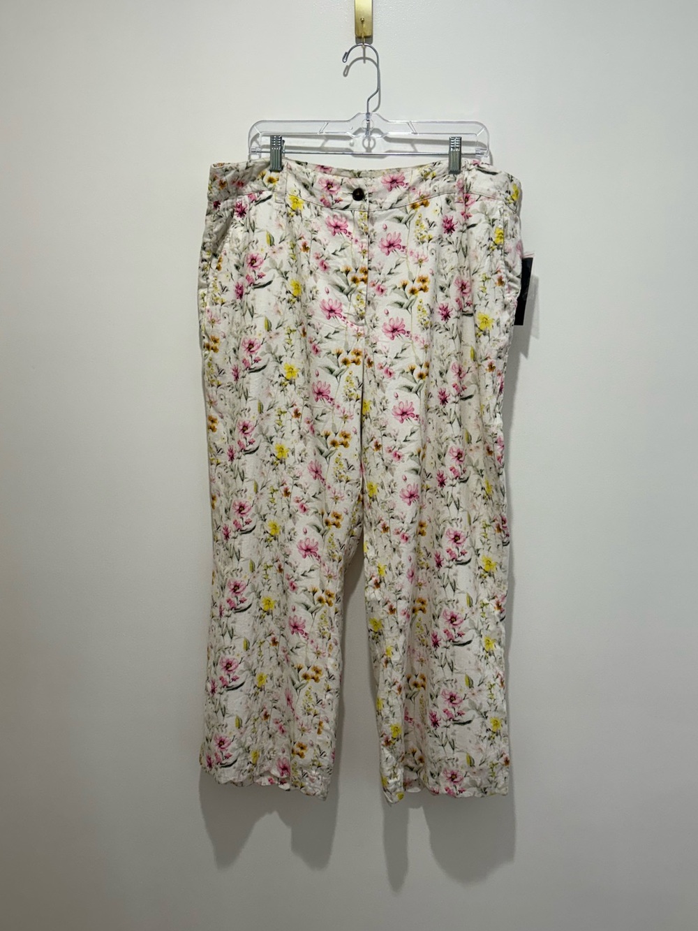 NWT Crown & Ivy Linen Blend Women’s Pants